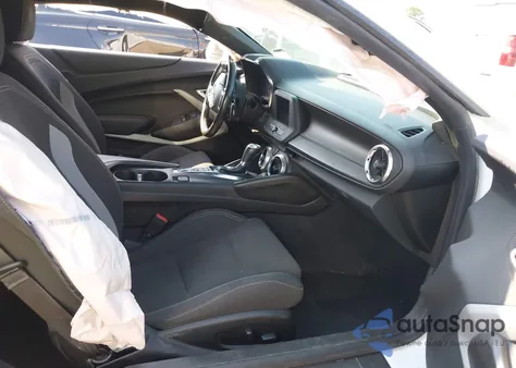 2022 Chevrolet Camaro Rwd Lt1 z USA, uszkodzony, nr VIN 1G1FF1R7XN0105319